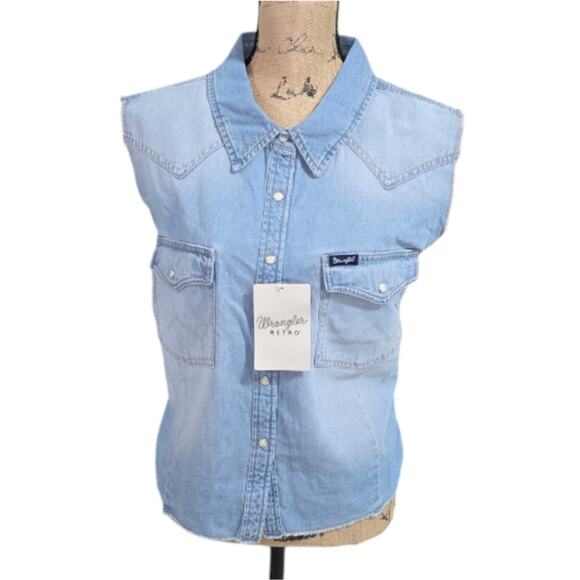 Wrangler Light Wash Cotton Denim‎  Sleeveless Cropped Top Plus Size 3X - Picture 2 of 12